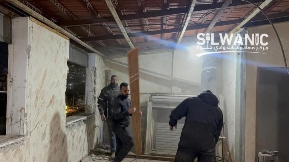 الاحتلال يُجبر مقدسيًا على هدم منزله في حي البستان بسلوان