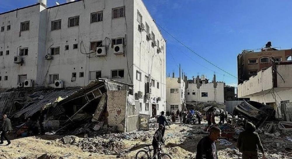 إخلاء طاقم مستشفى كمال عدوان شمال غزة بعد توغل قوات الاحتلال قربه